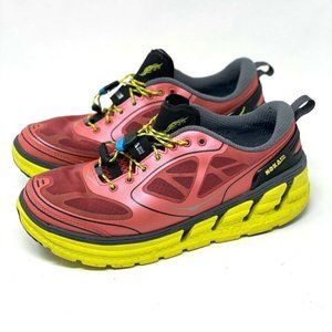 HOKA One One W Conquest Running Shoes Women's